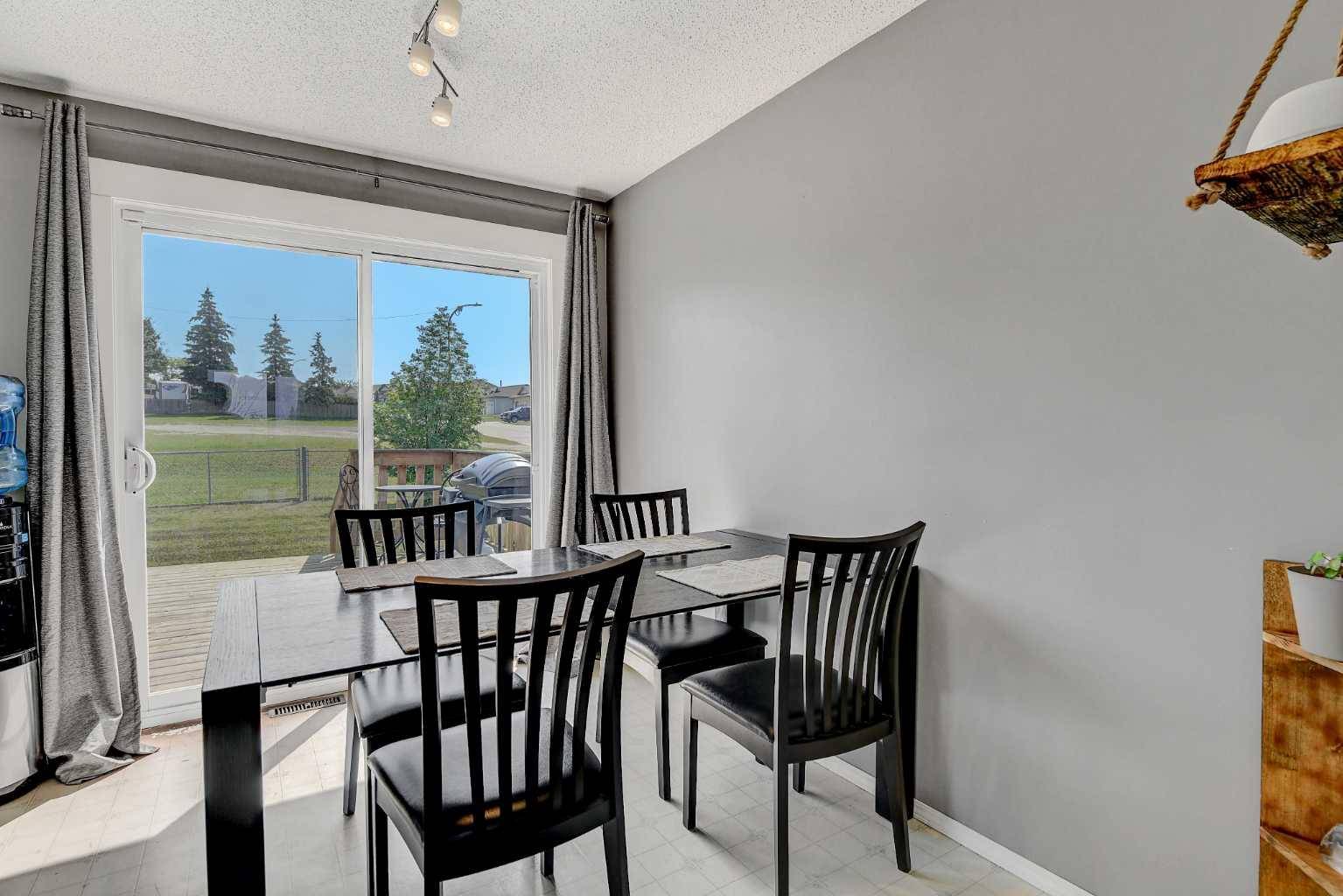 Beaverlodge, AB T0H 0C0,702 Cedar Crescent