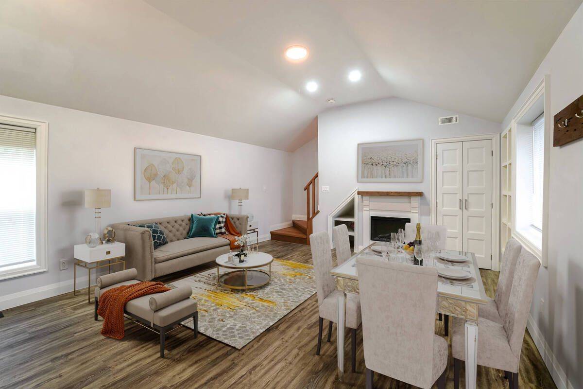 Oshawa, ON L1H 4K8,865 Simcoe ST S
