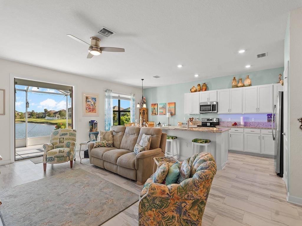 Vero Beach, FL 32966,10060 Verona Manor