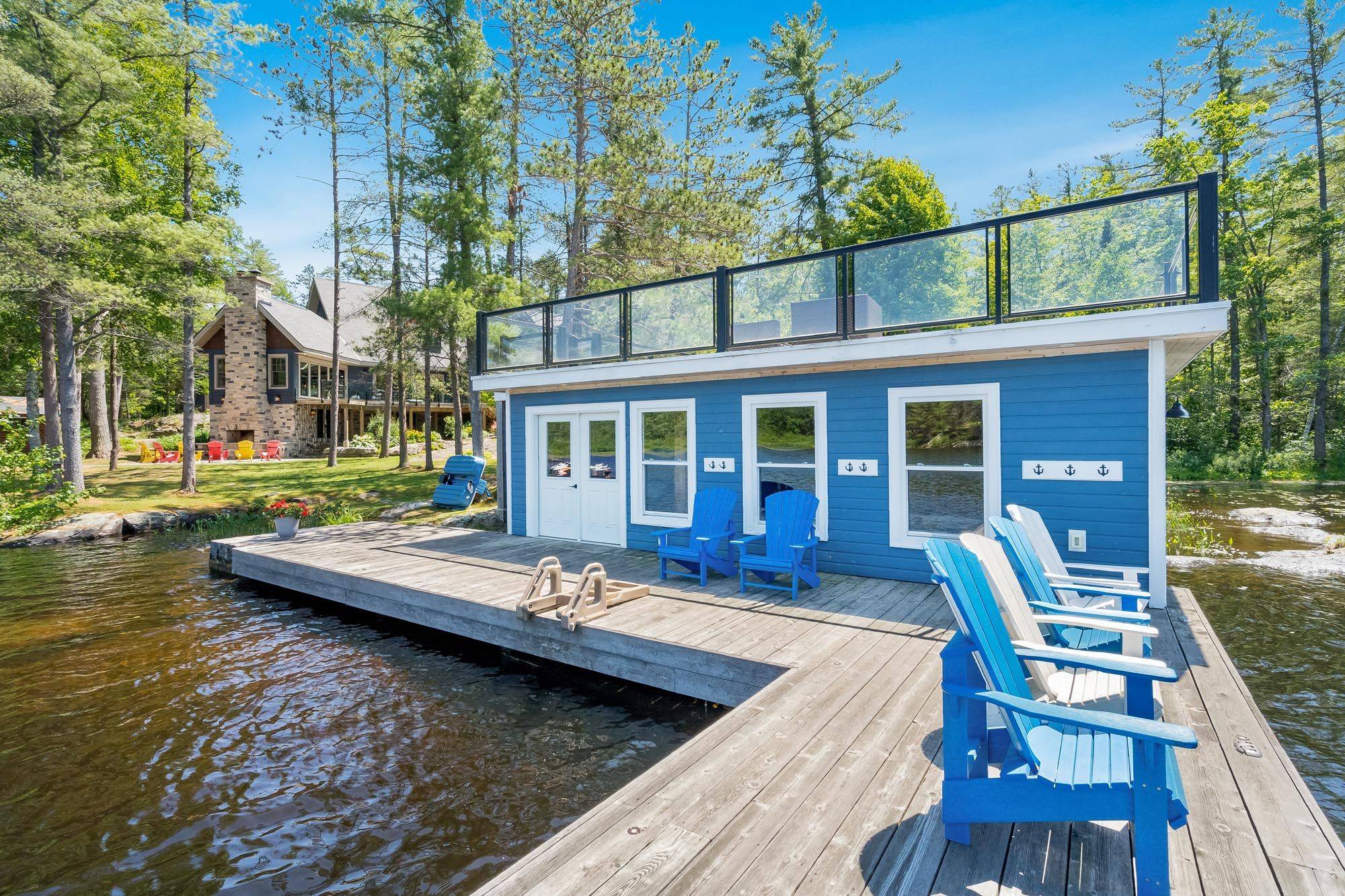 1250 Frankland LN, Severn, ON L0K 1E0