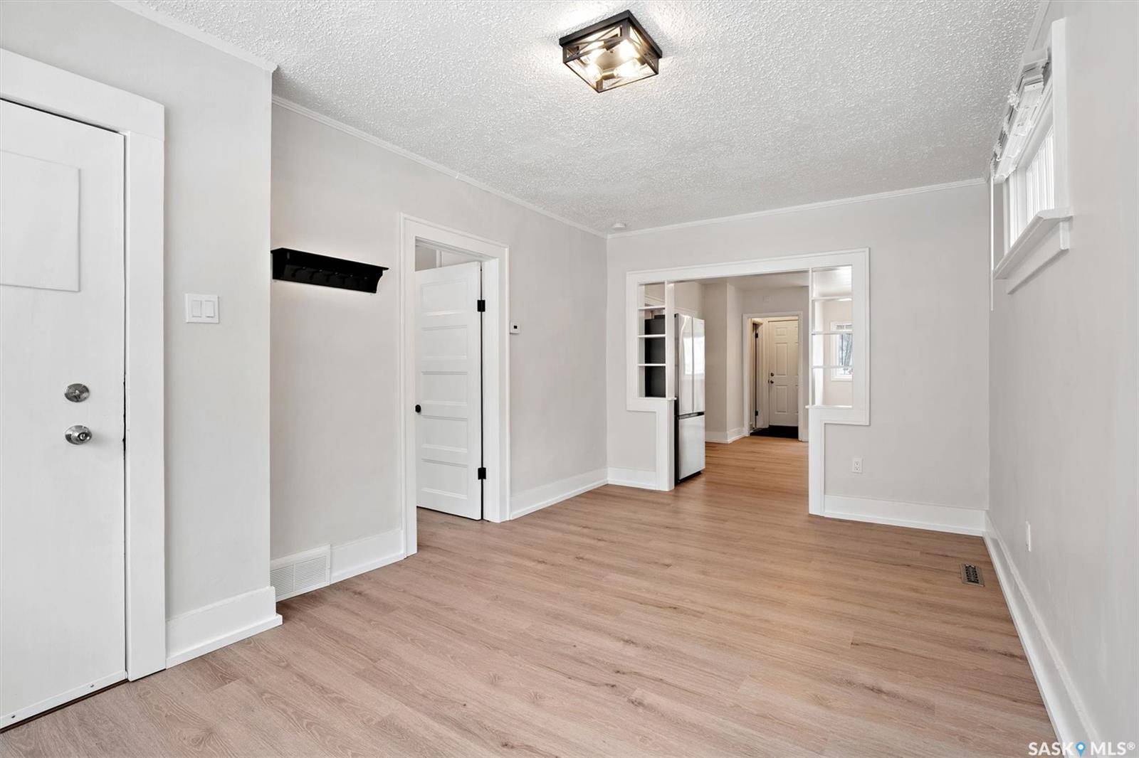 Saskatoon, SK S7M 2Y9,217 R AVENUE S