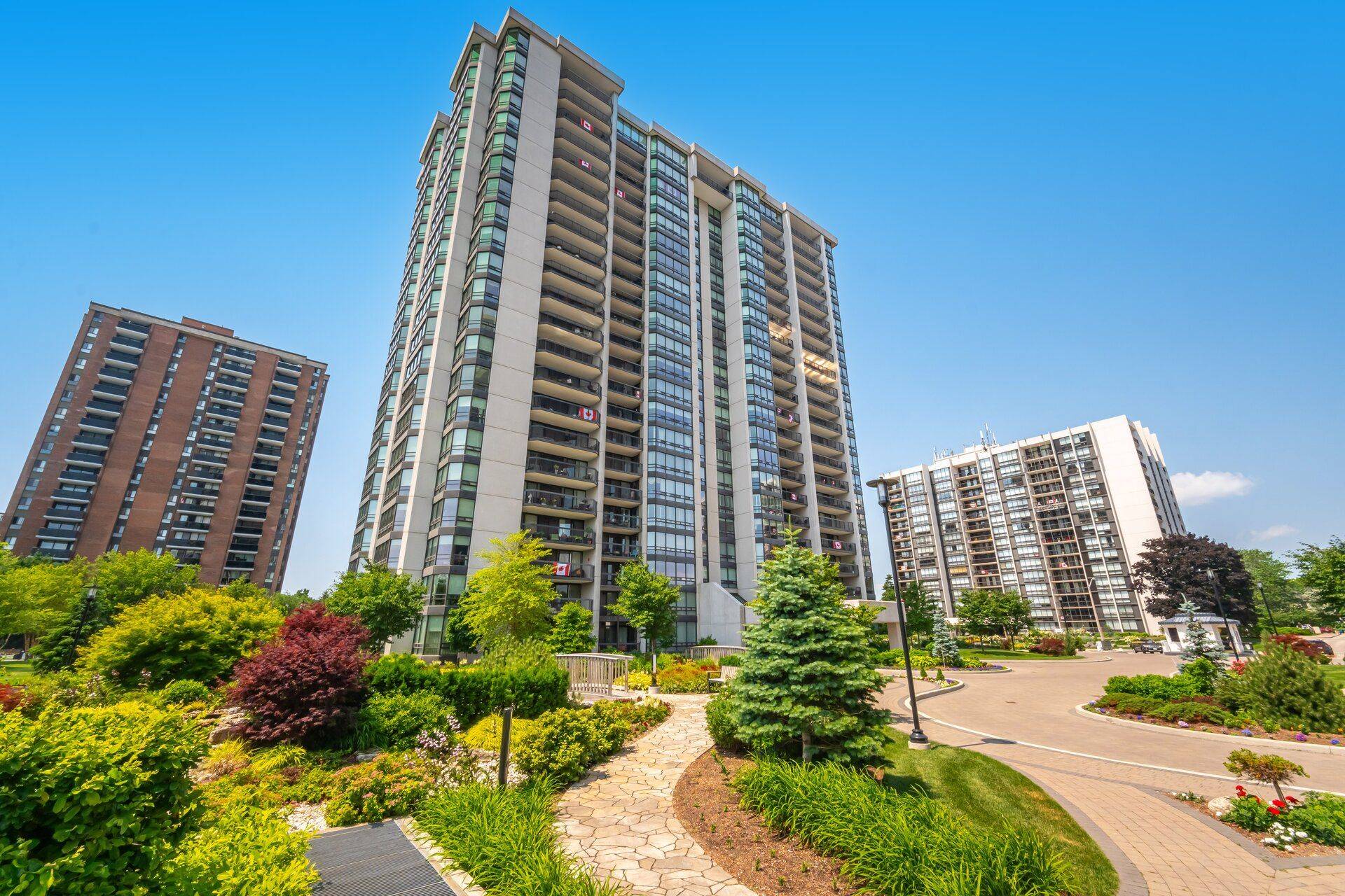 2180 Marine DR #306, Oakville, ON L6L 5V2