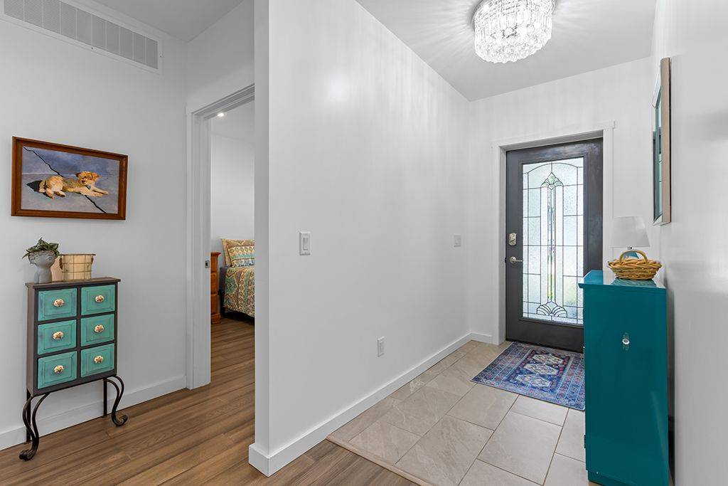 Grey Highlands, ON N0C 1E0,45 Hill ST