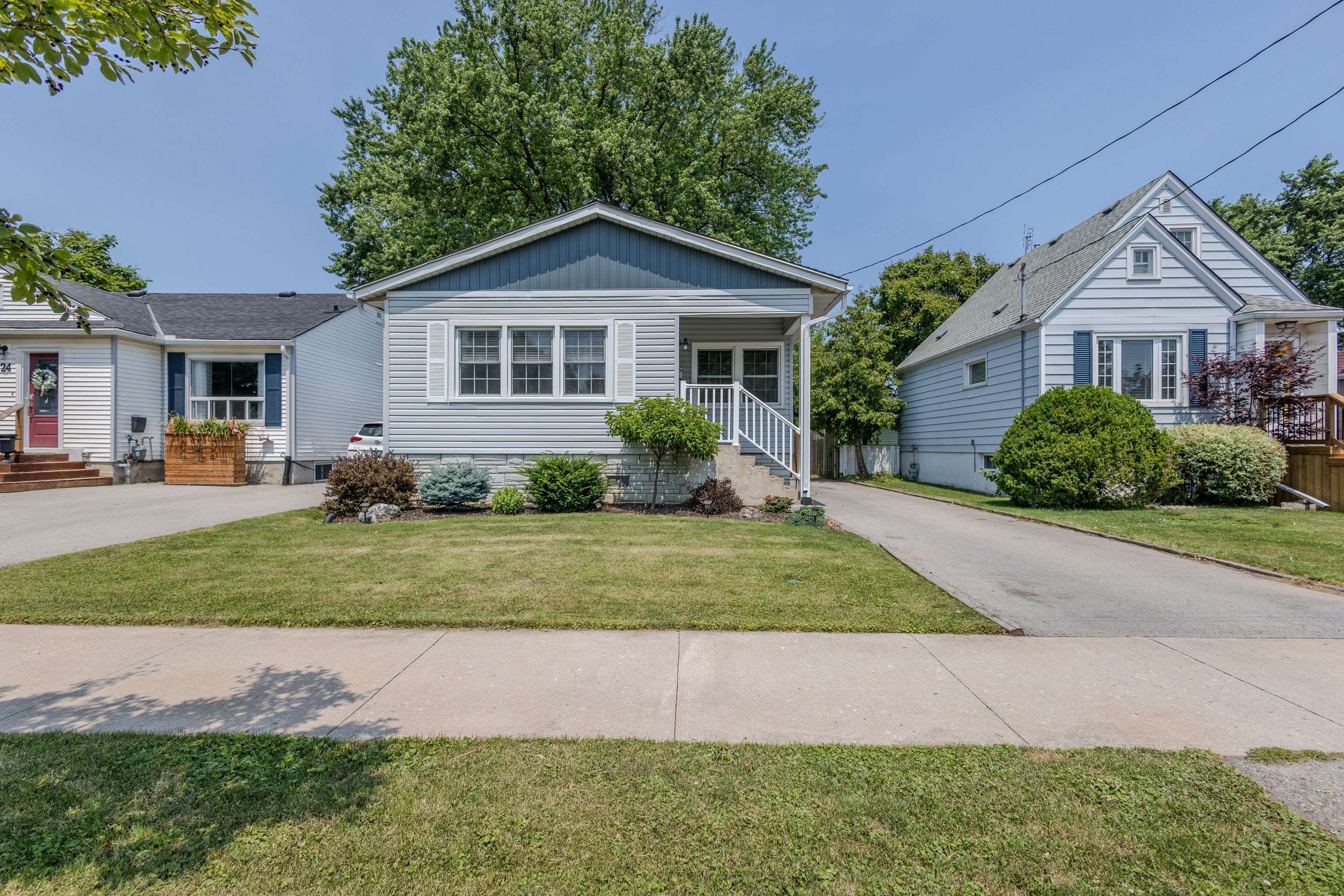 22 Bridge ST, St. Catharines, ON L2S 2V8