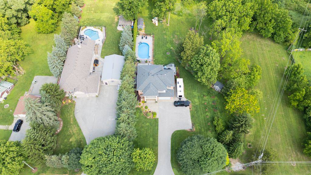 Thames Centre, ON N0L 2B0,7116 Hamilton RD