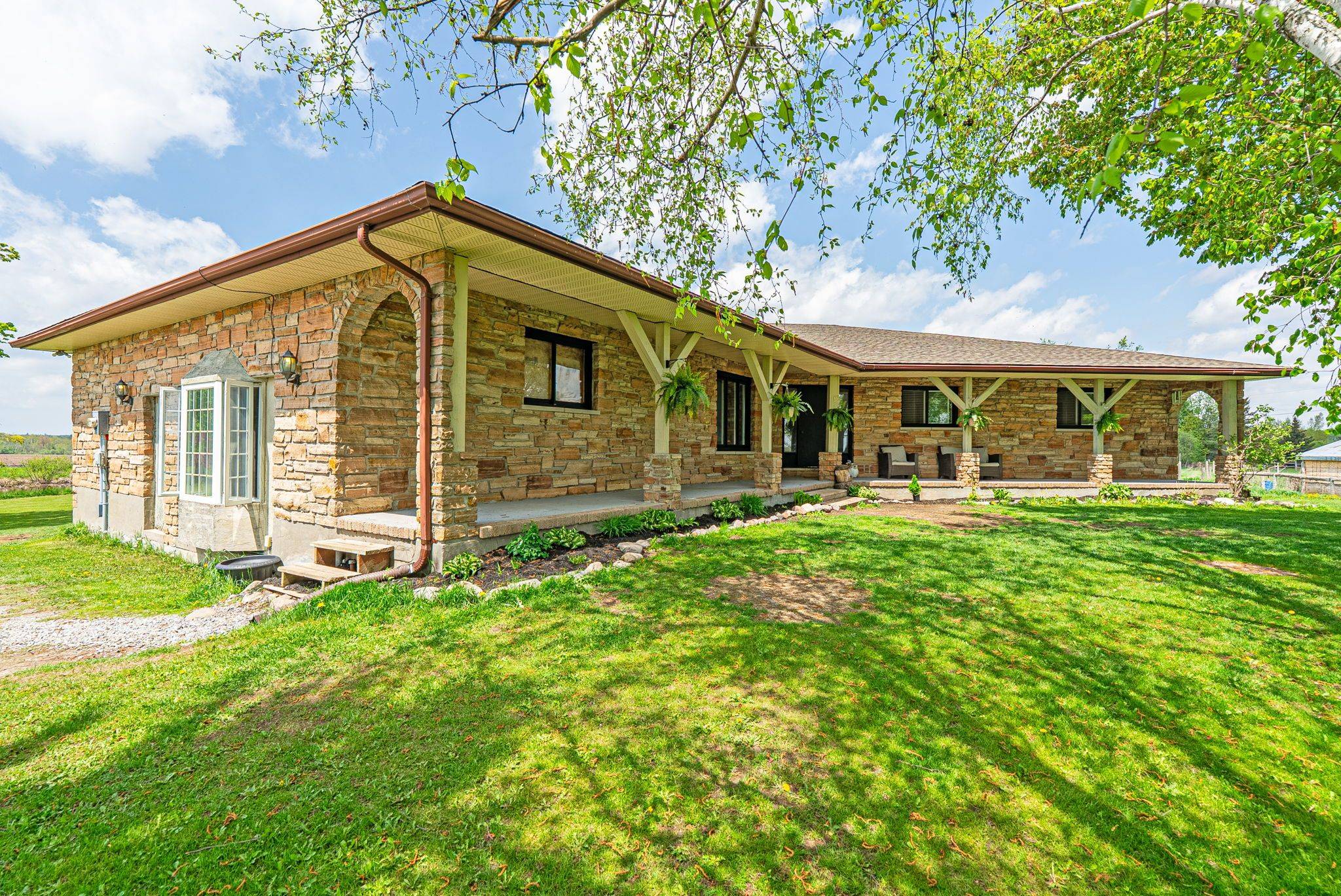 Kawartha Lakes, ON K0M 2C0,503 Zion RD