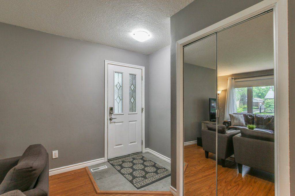 London North, ON N5X 1Z4,44 TWEED CRES