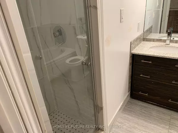 Toronto C01, ON M5G 2J8,717 Bay ST #510