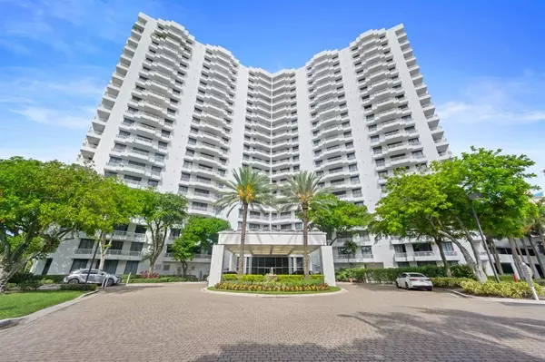 Aventura, FL 33180,3300 NE 192nd St #915