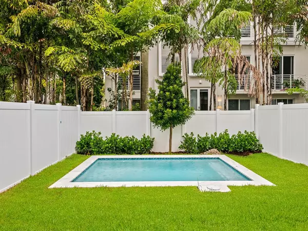 808 SE 12th Street #808, Fort Lauderdale, FL 33316