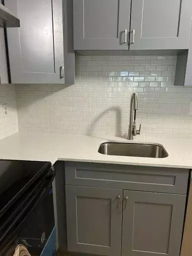 Boca Raton, FL 33428,9355 SW 8th street #315