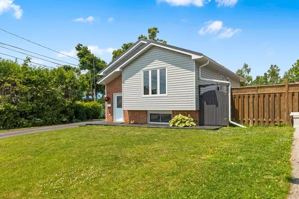 Kawartha Lakes, ON K9V 5M2,2 Hazel ST