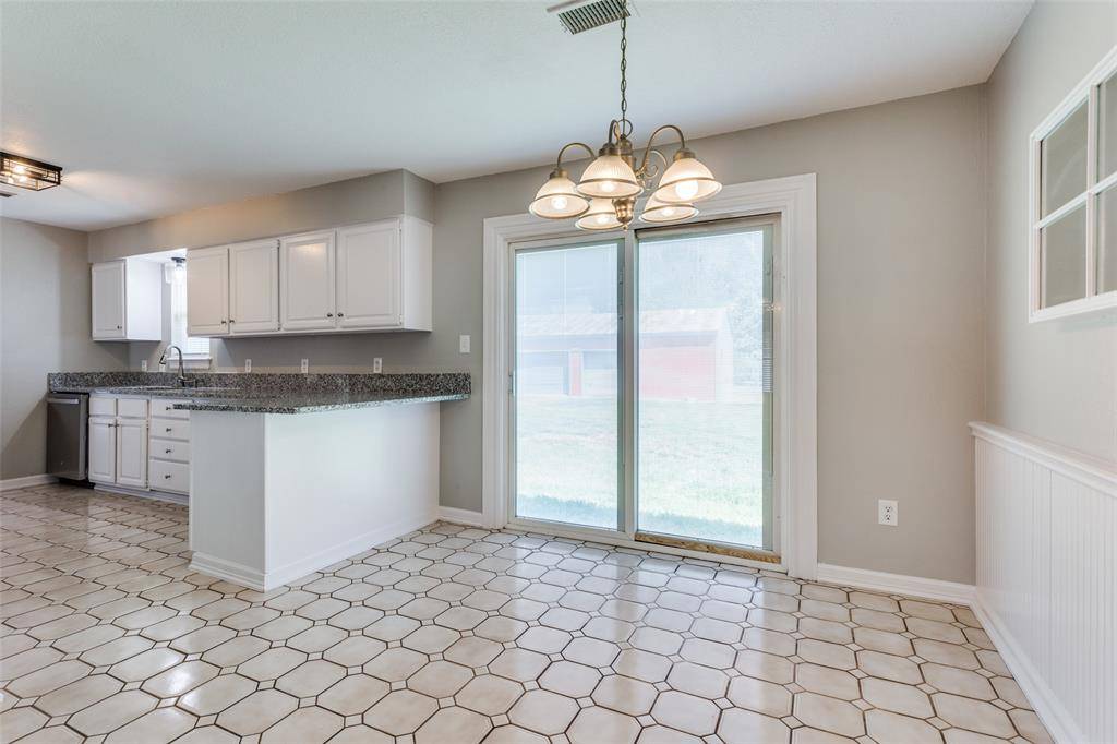 Colleyville, TX 76034,8402 Precinct Line Road