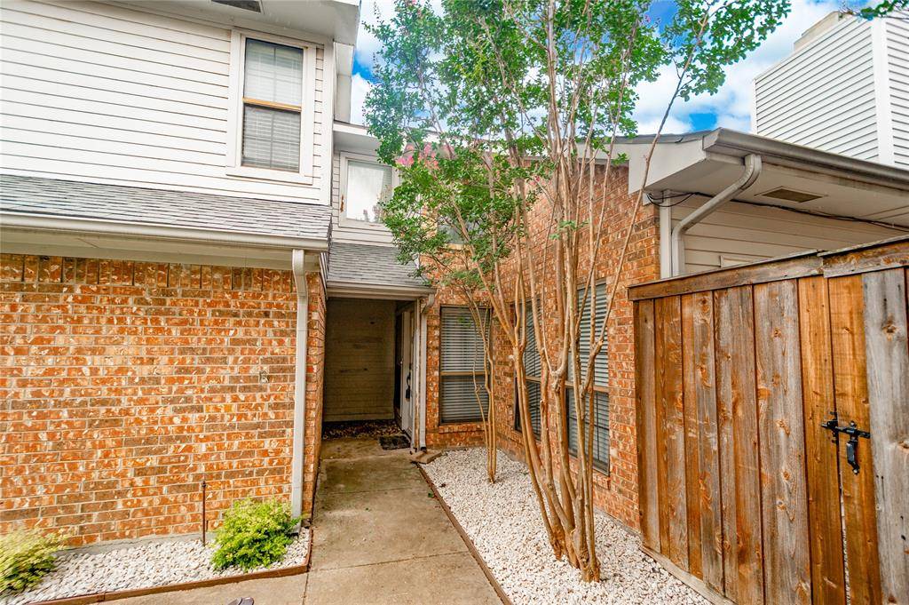 Carrollton, TX 75007,2121 Stradivarius Lane