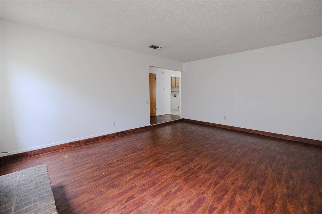 Mansfield, TX 76063,507 N Walnut Creek Drive #509