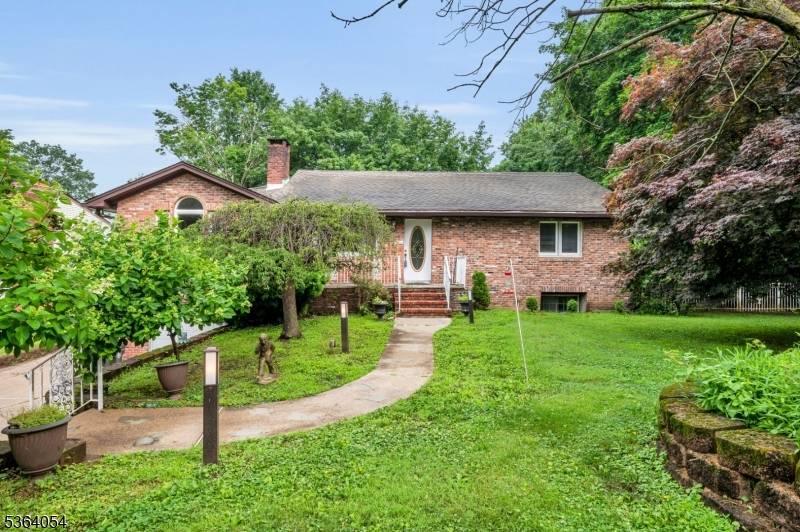 120 Fairmount Ave, Chester Boro, NJ 07930