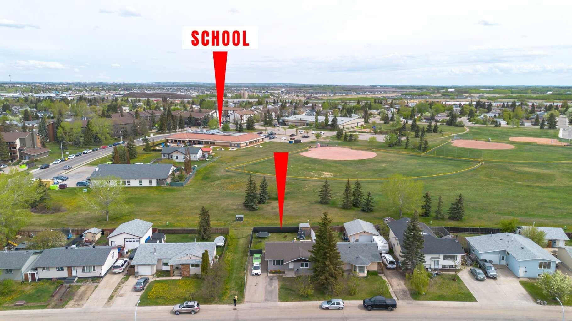 Grande Prairie, AB T8V3Z4,7677 Patterson DR