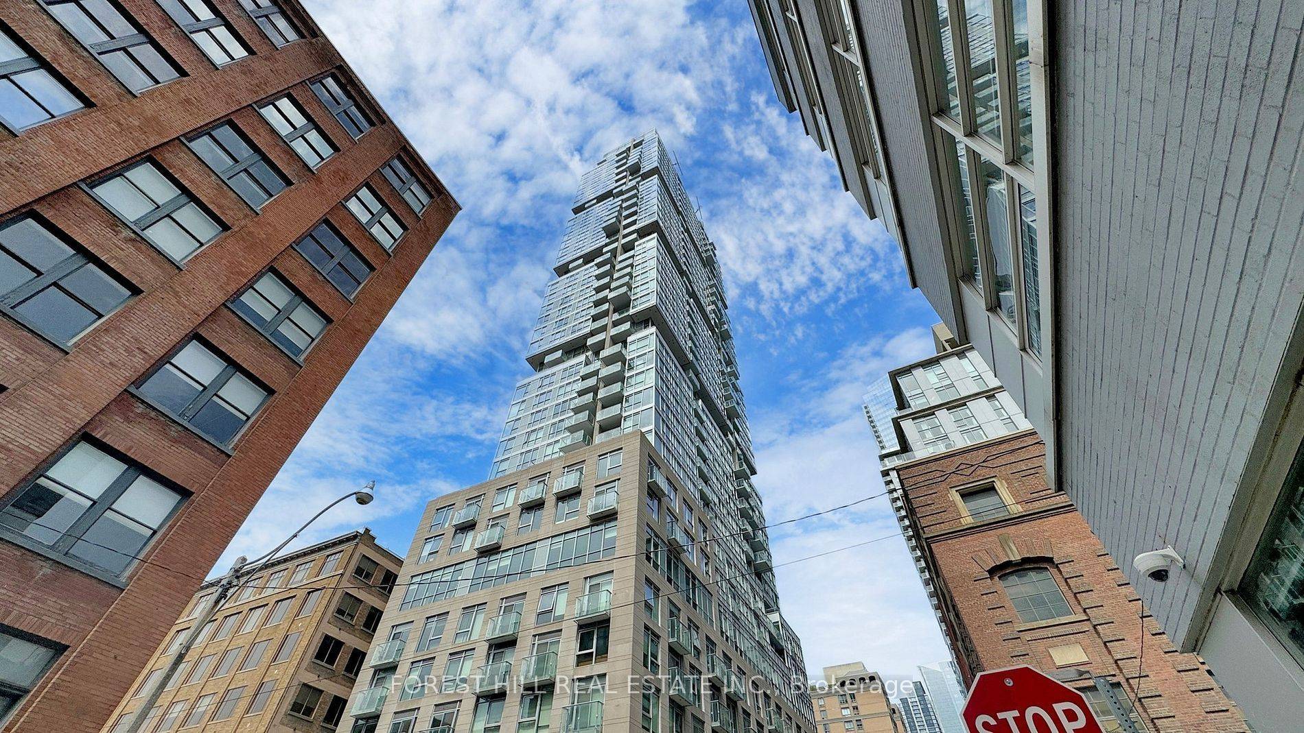 Toronto C01, ON M5V 0H5,30 Nelson ST #311