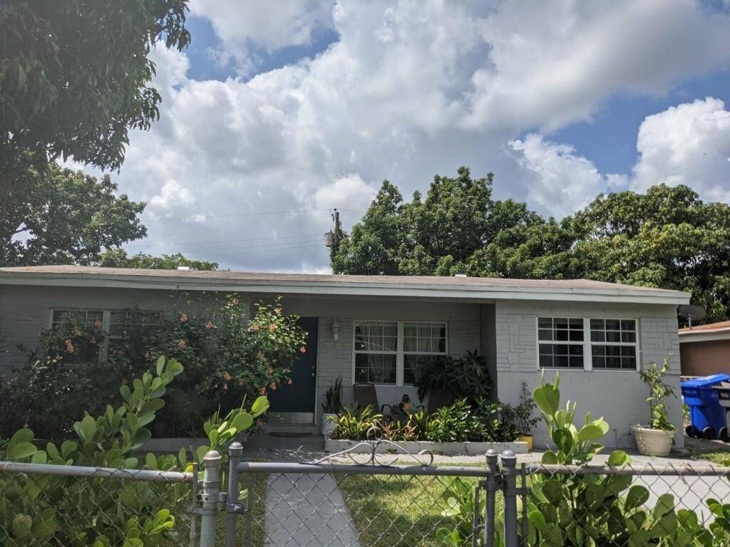 6238 Hayes, Hollywood, FL 33024