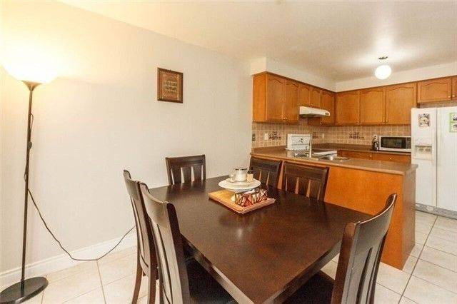 Brampton, ON L7A 2M4,5 Allangrove DR