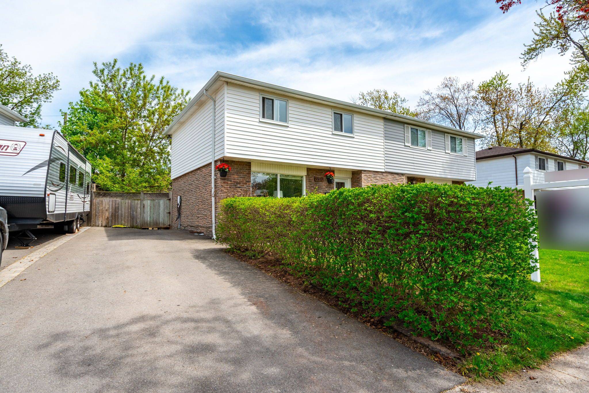 5510 Spruce AVE, Burlington, ON L7L 1P2