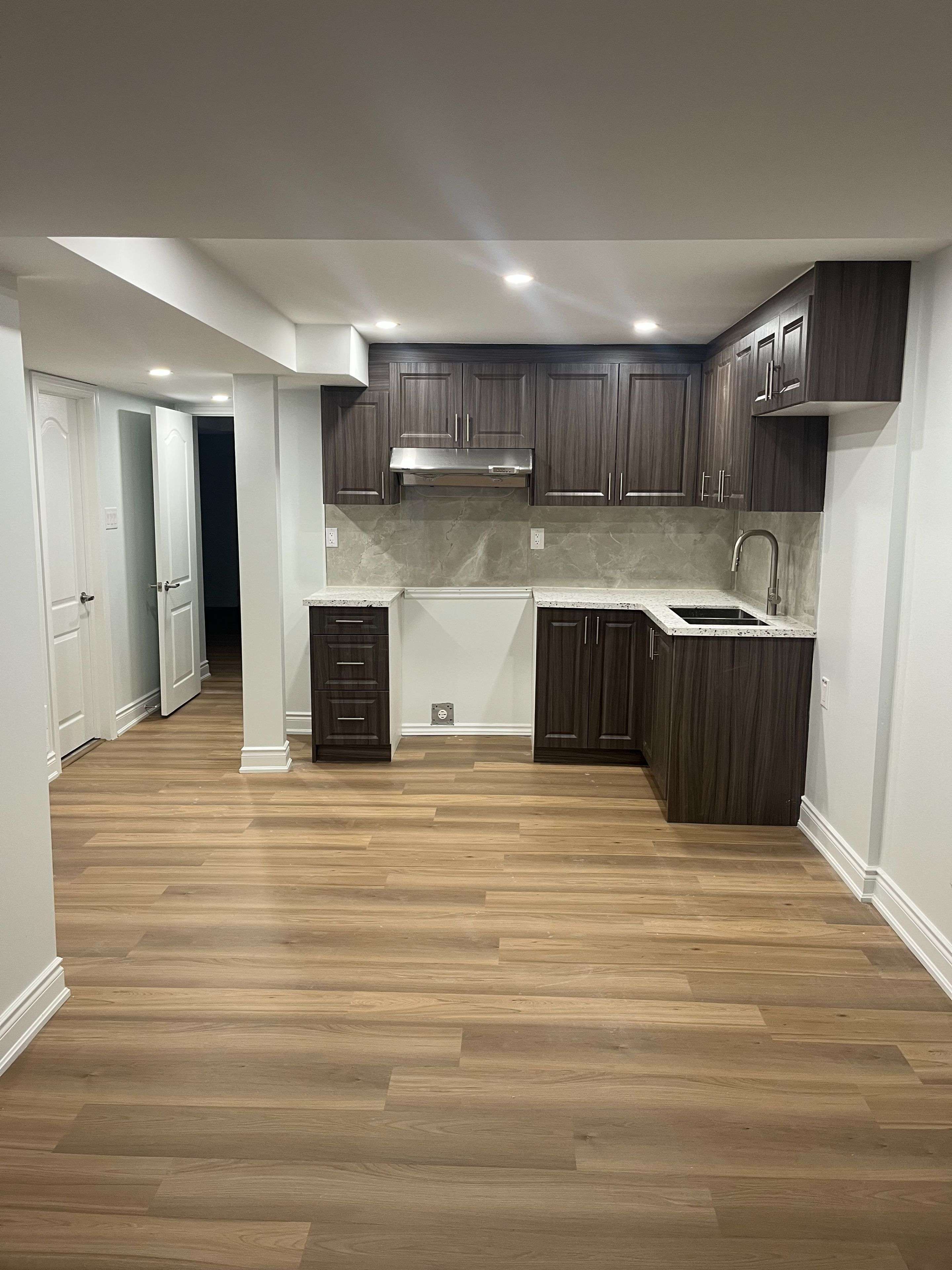 Mississauga, ON L5M 7L6,3532 Southwick ST #Basement