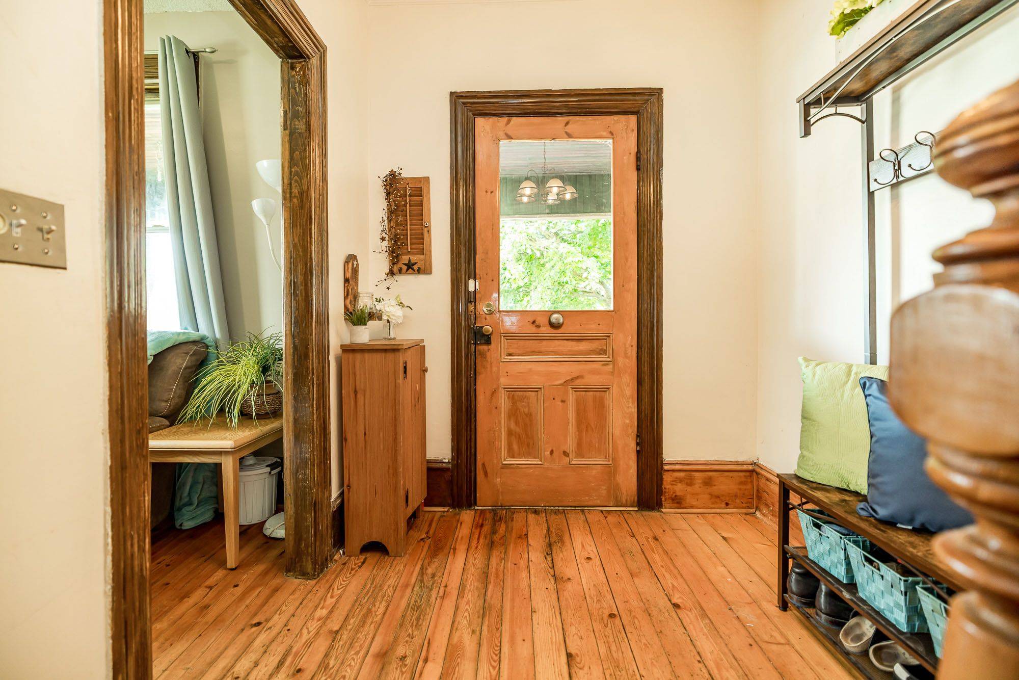 Smiths Falls, ON K7A 1G4,62 Russell ST E