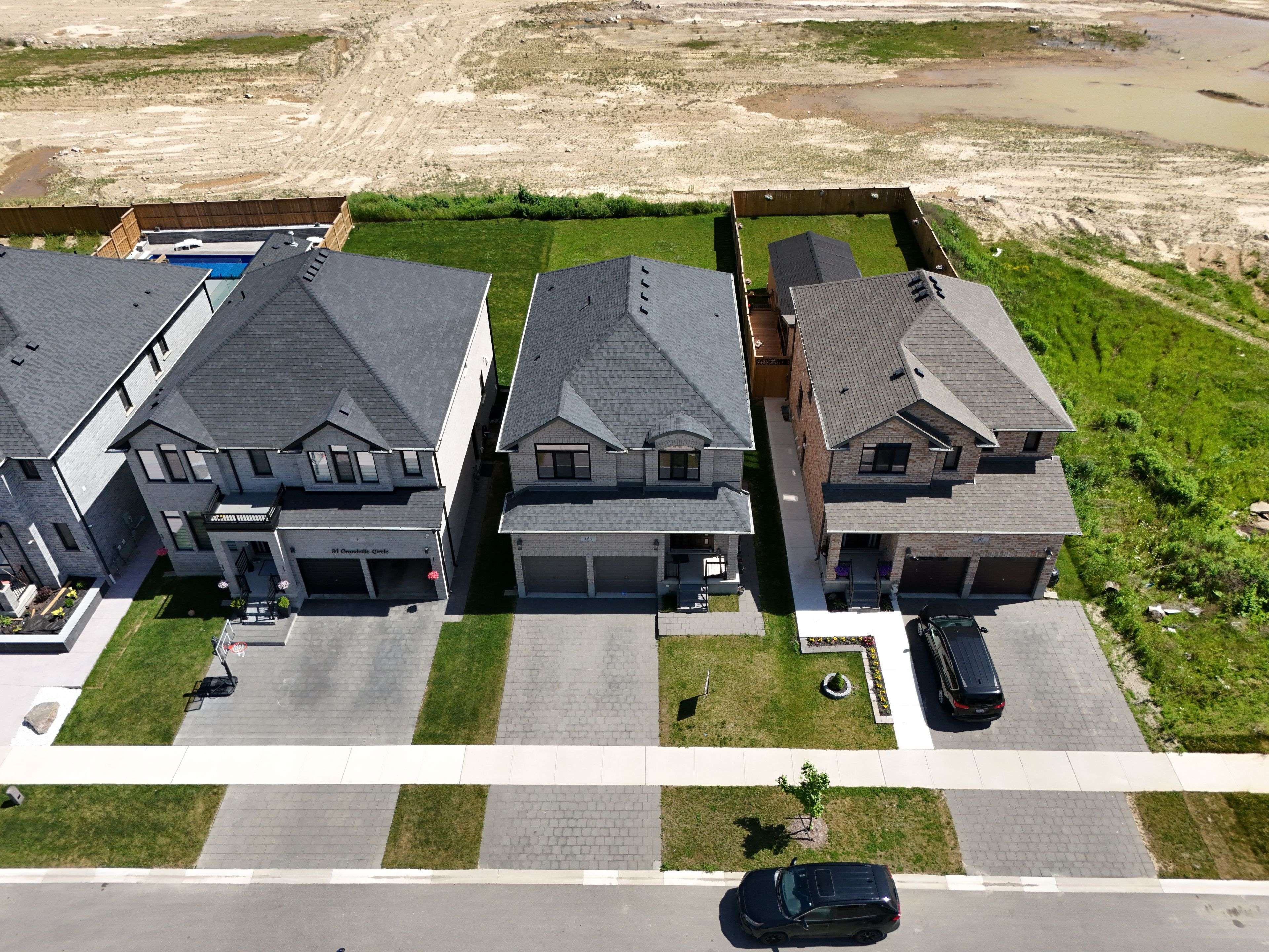 Brant, ON N3L 0A4,89 Grandville CIR E