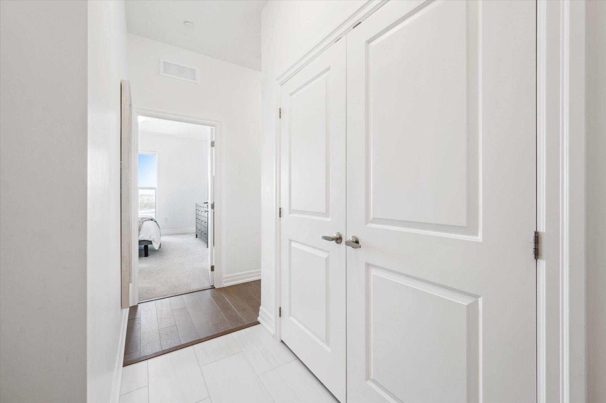 Guelph, ON N1L 0P5,1880 Gordon ST #1012