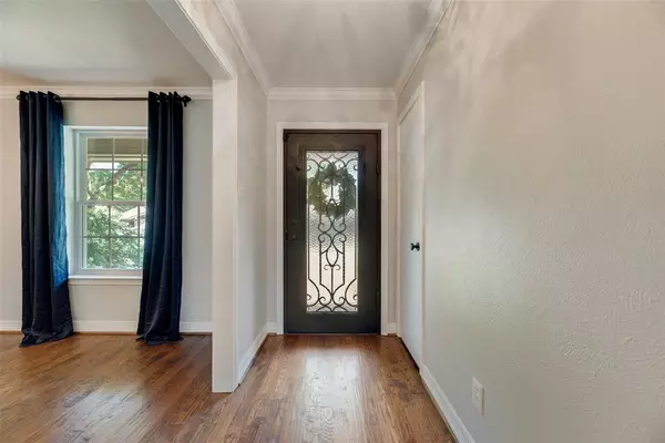 Dallas, TX 75248,7324 Heathermore Drive