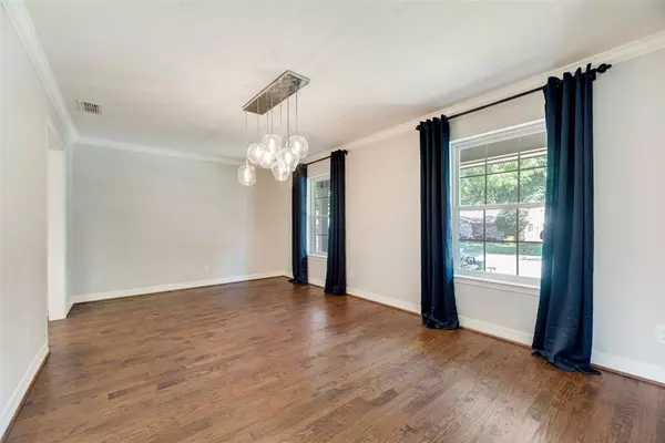 Dallas, TX 75248,7324 Heathermore Drive