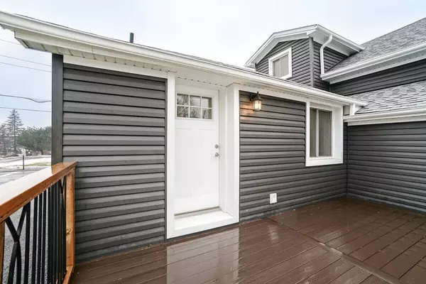 Oshawa, ON L1H 4K8,865 Simcoe ST S