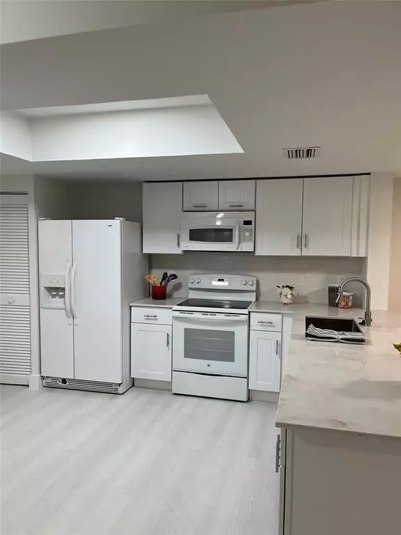 Sunrise, FL 33351,4754 NW 89th Ave #4754