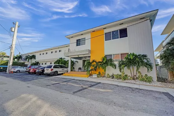 Hollywood, FL 33019,340 Desoto St