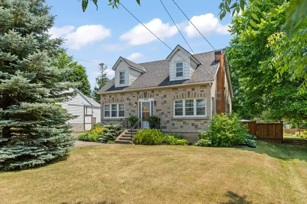 Greater Napanee, ON K7R 2B4,320 Dundas ST W