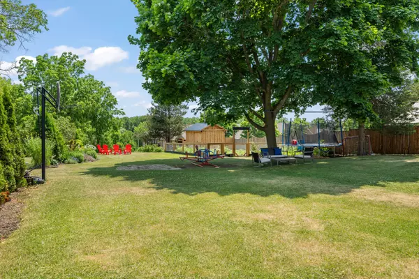Greater Napanee, ON K7R 2B4,320 Dundas ST W