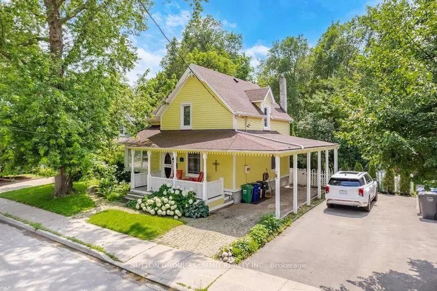 38 JOHN ST S, Mississauga, ON L5H 2E6