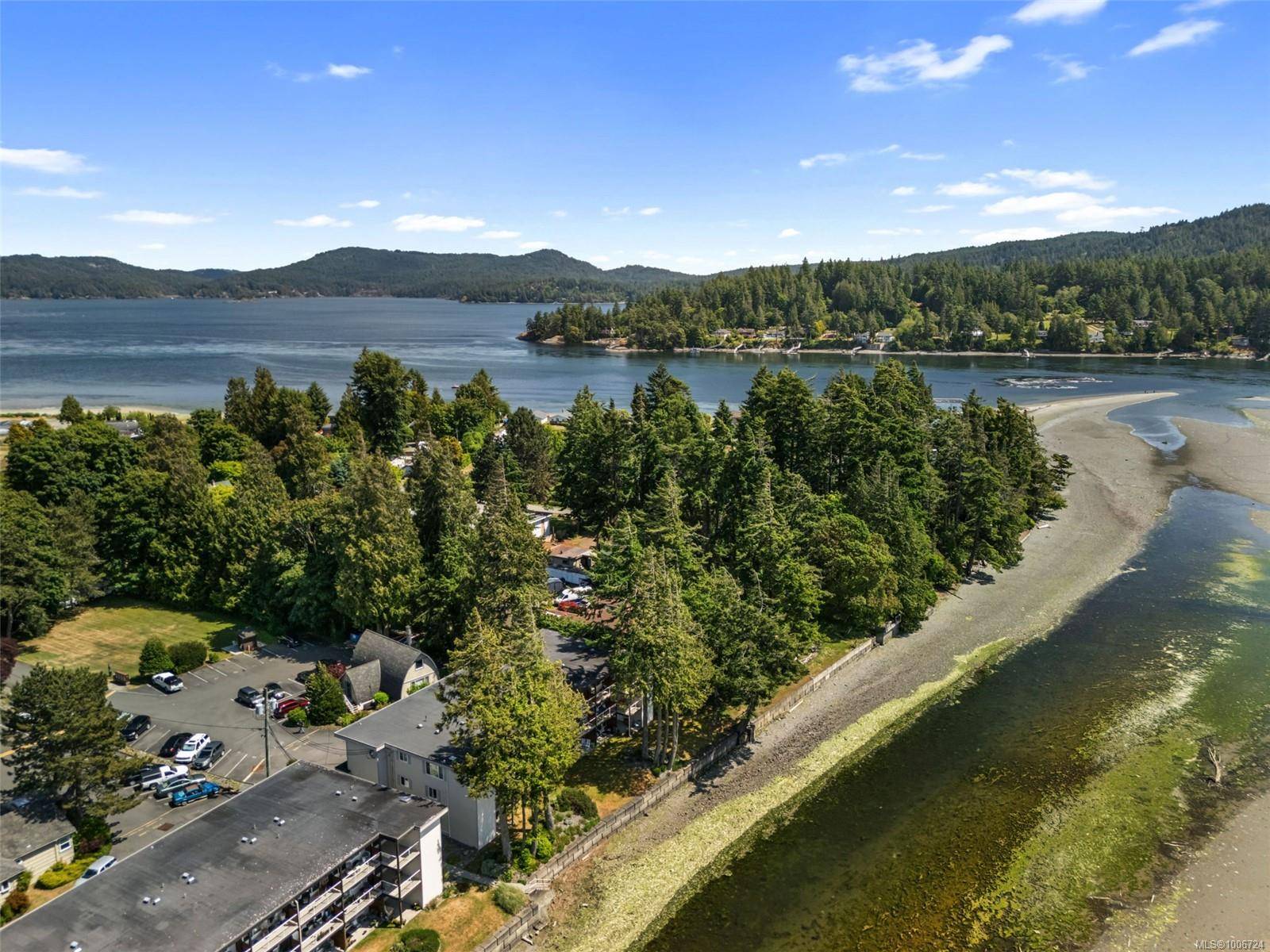 Sooke, BC V9Z 0B1,1976 Glenidle Rd #10