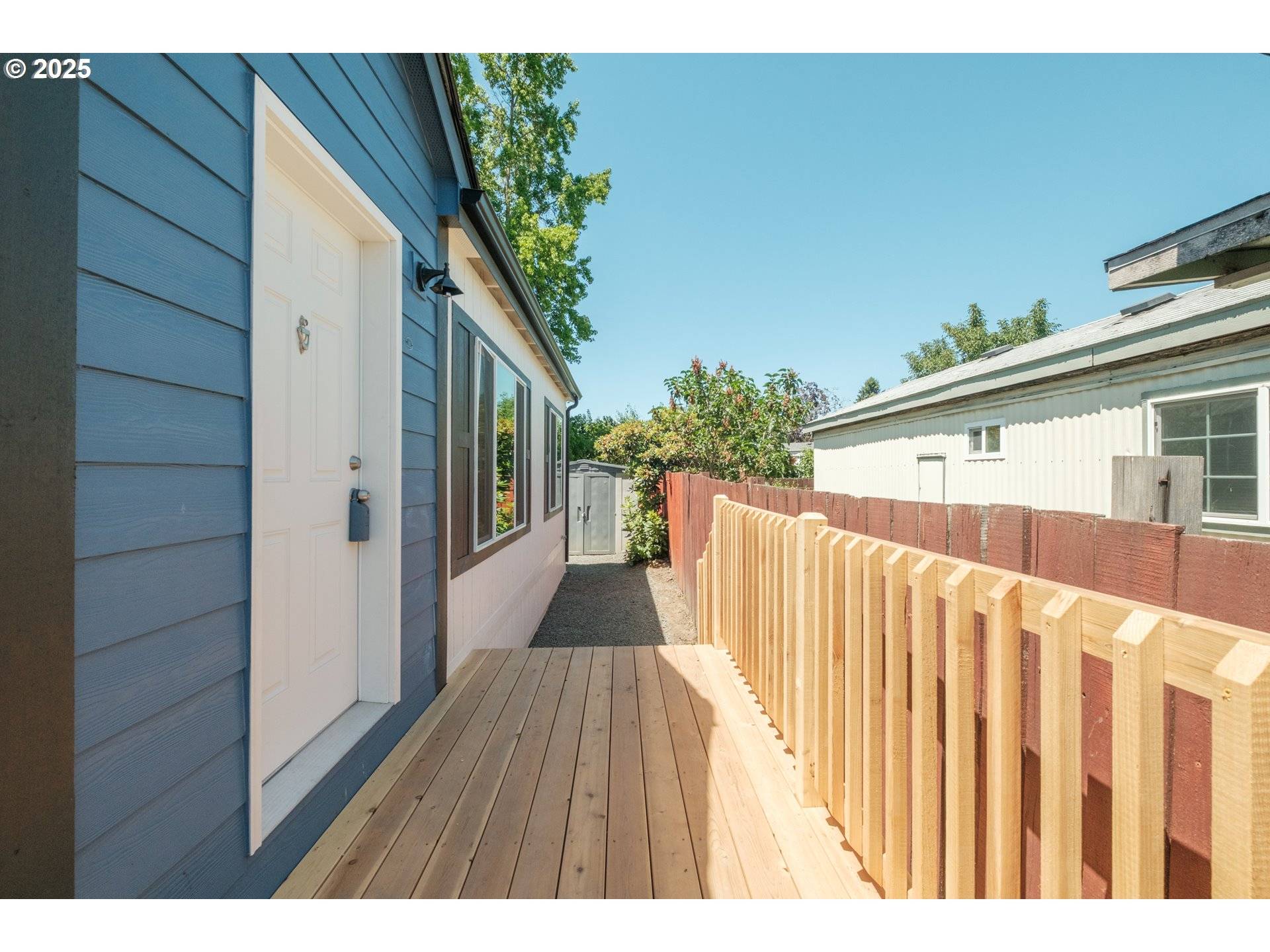 Salem, OR 97305,2935 Surf CT NE