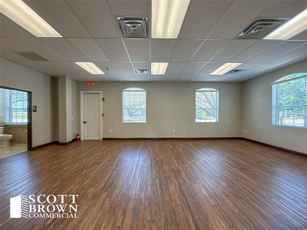 Flower Mound, TX 75028,3201 Cross Timbers Road #3
