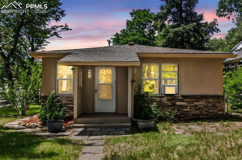 802 Alexander RD, Colorado Springs, CO 80909