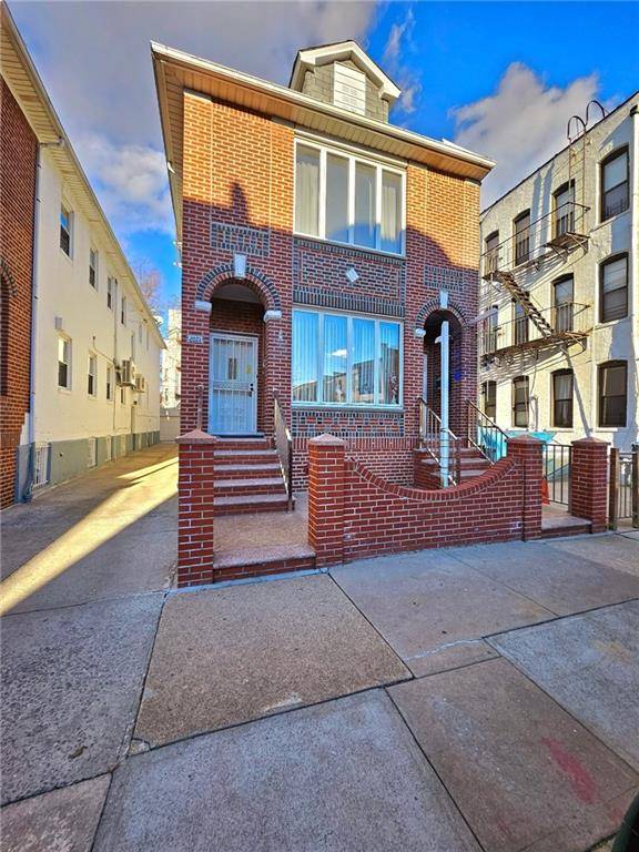 2071 72nd ST, Brooklyn, NY 11204