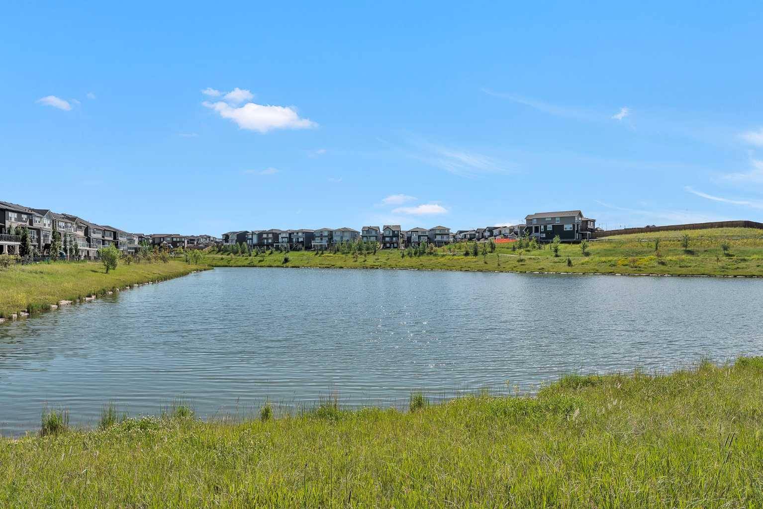 Calgary, AB T3P 1L9,30 Carringsby LNDG Northwest