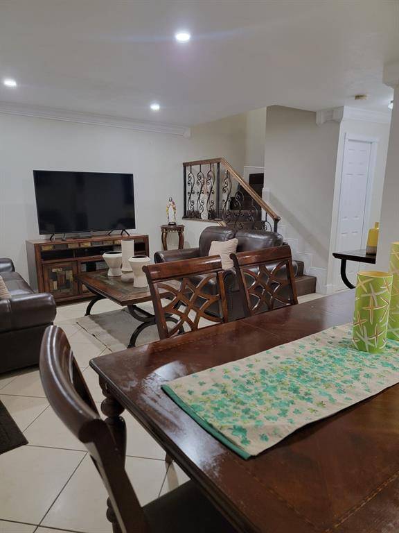 Miami, FL 33175,11821 SW 18th St #2-23