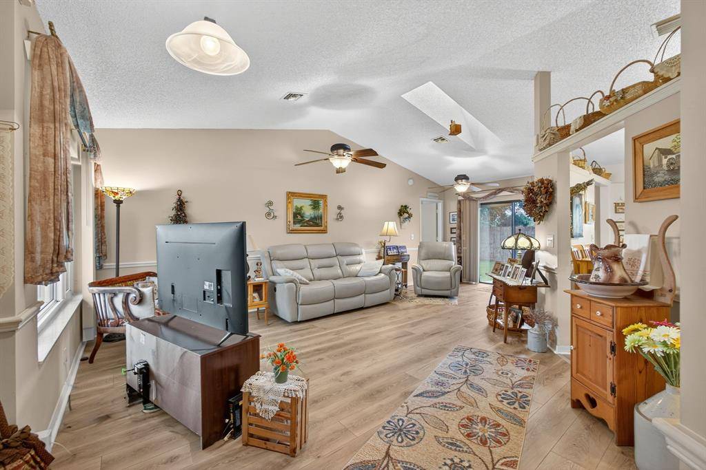 Royal Palm Beach, FL 33411,1417 Mc Dermott Ln