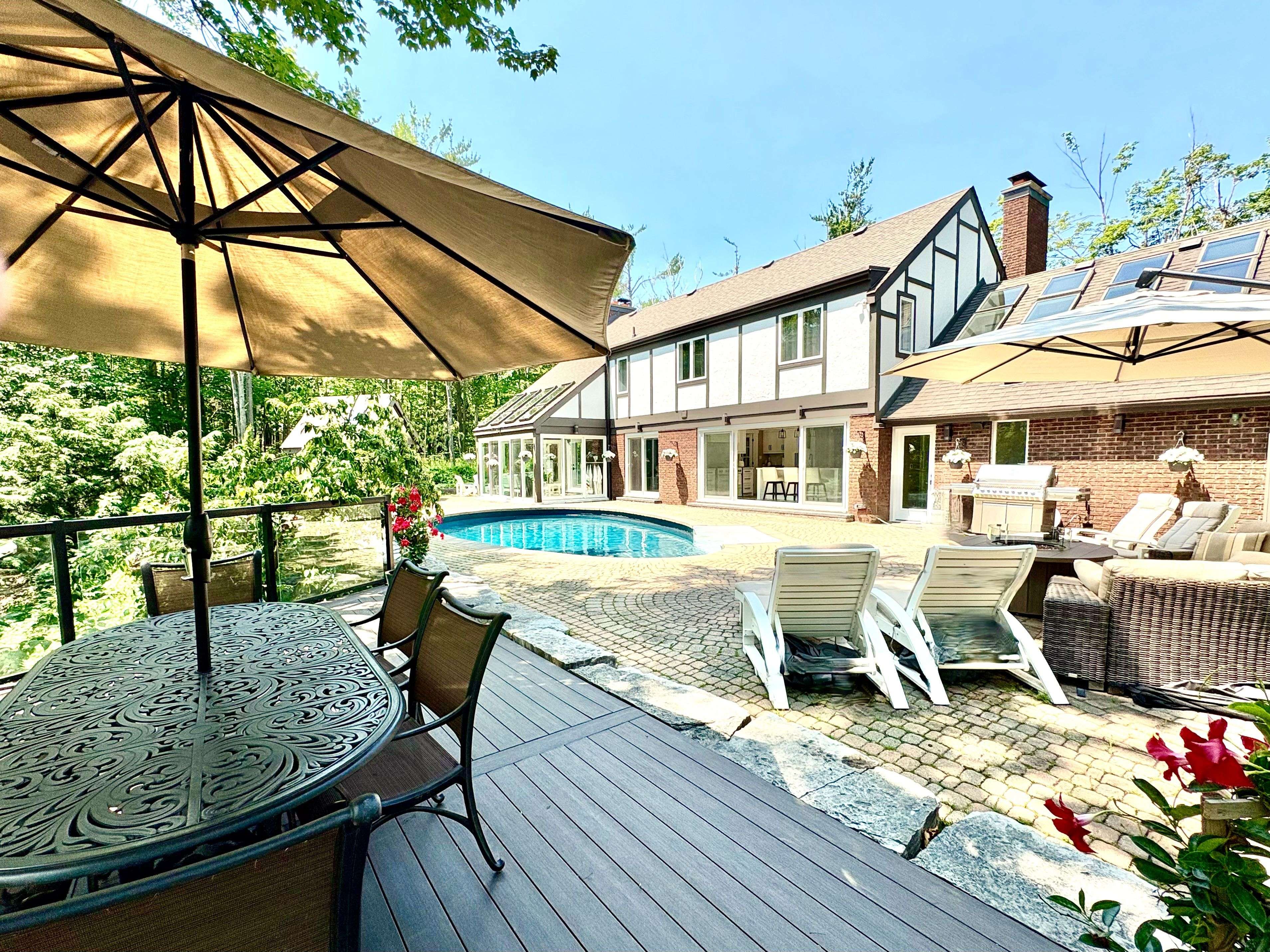 Springwater, ON L9X 0L3,11 Park TRL