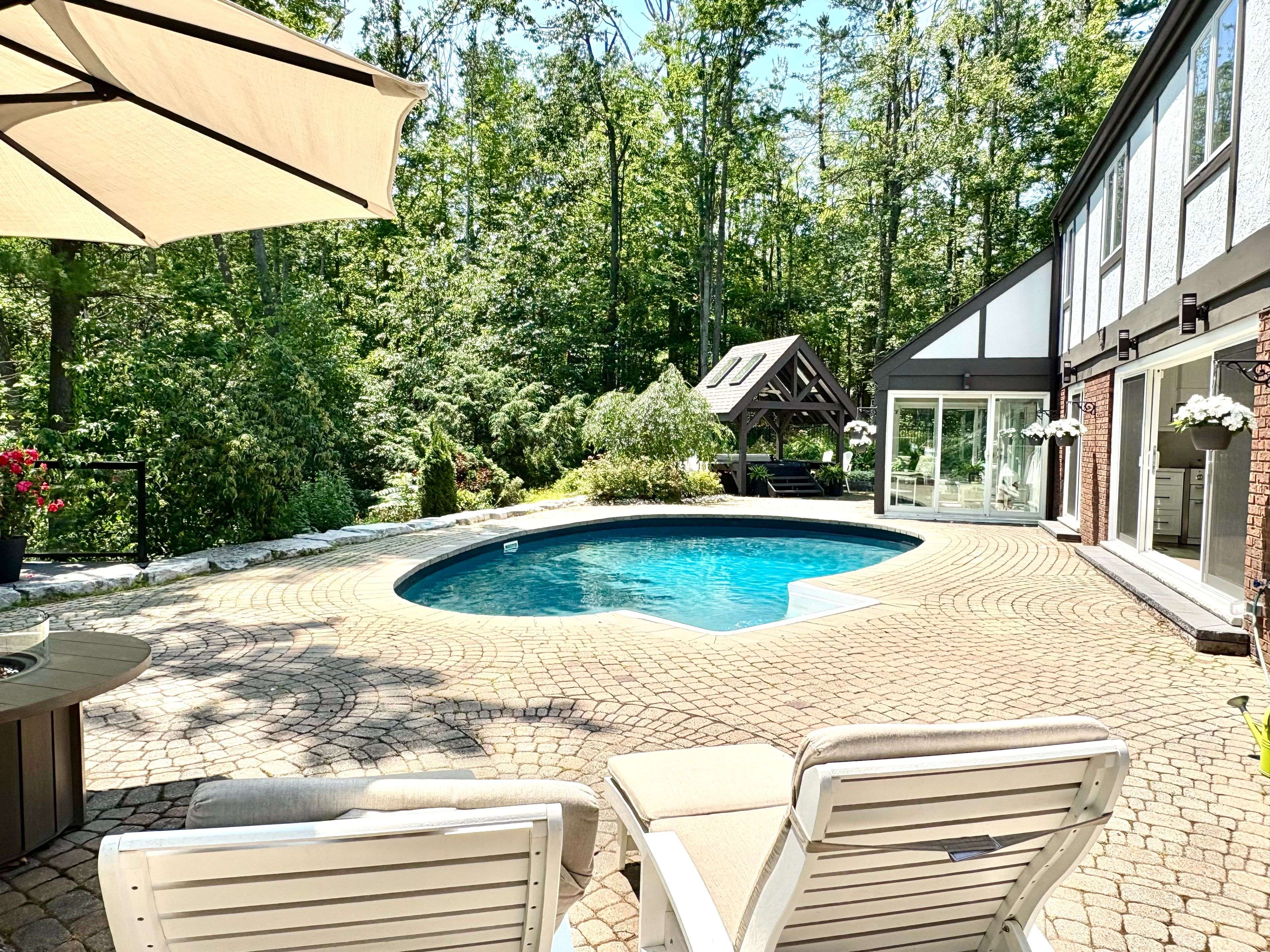 Springwater, ON L9X 0L3,11 Park TRL