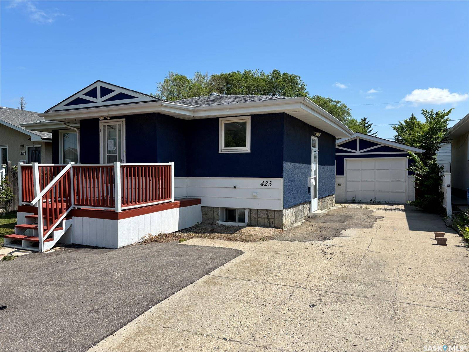 423 York STREET, Regina, SK S4R 4W7