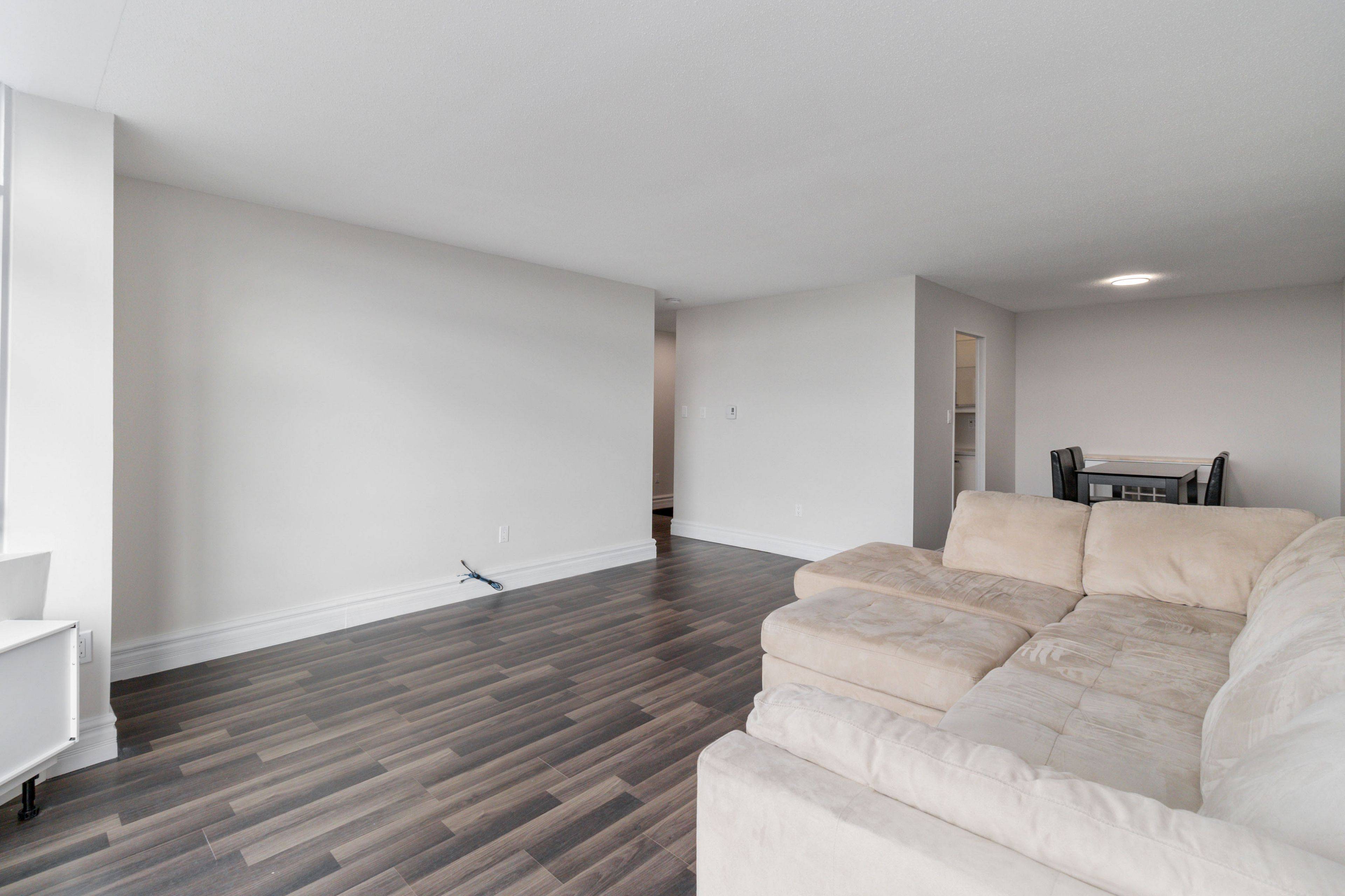 London South, ON N5Z 4W5,45 Pond Mills RD #1015