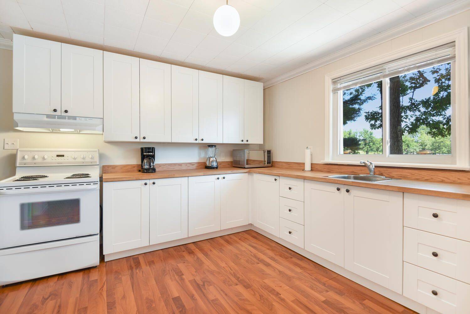 Beckwith, ON K7C 3P2,150 Longview Island RD